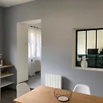 ヴィラ L'atelier Du Puits Volant