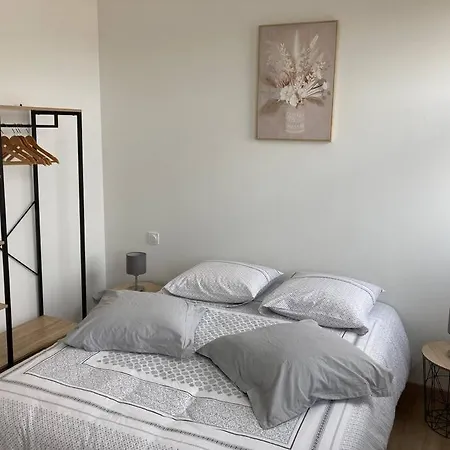 Villa L'atelier Du Puits Volant *