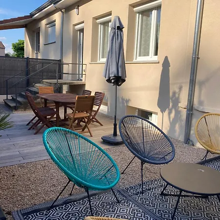 Villa L'atelier Du Puits Volant